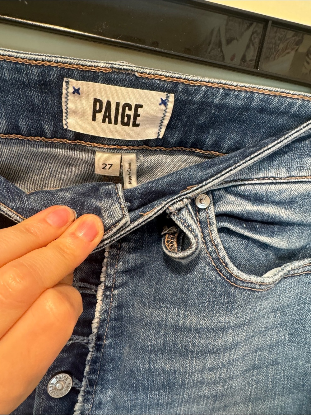 PAIGE Women's Light Blue Skinny Jeans - Mid Wash
